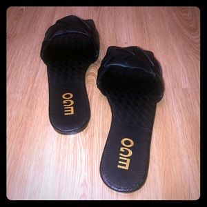 Woven Square Toe Slides